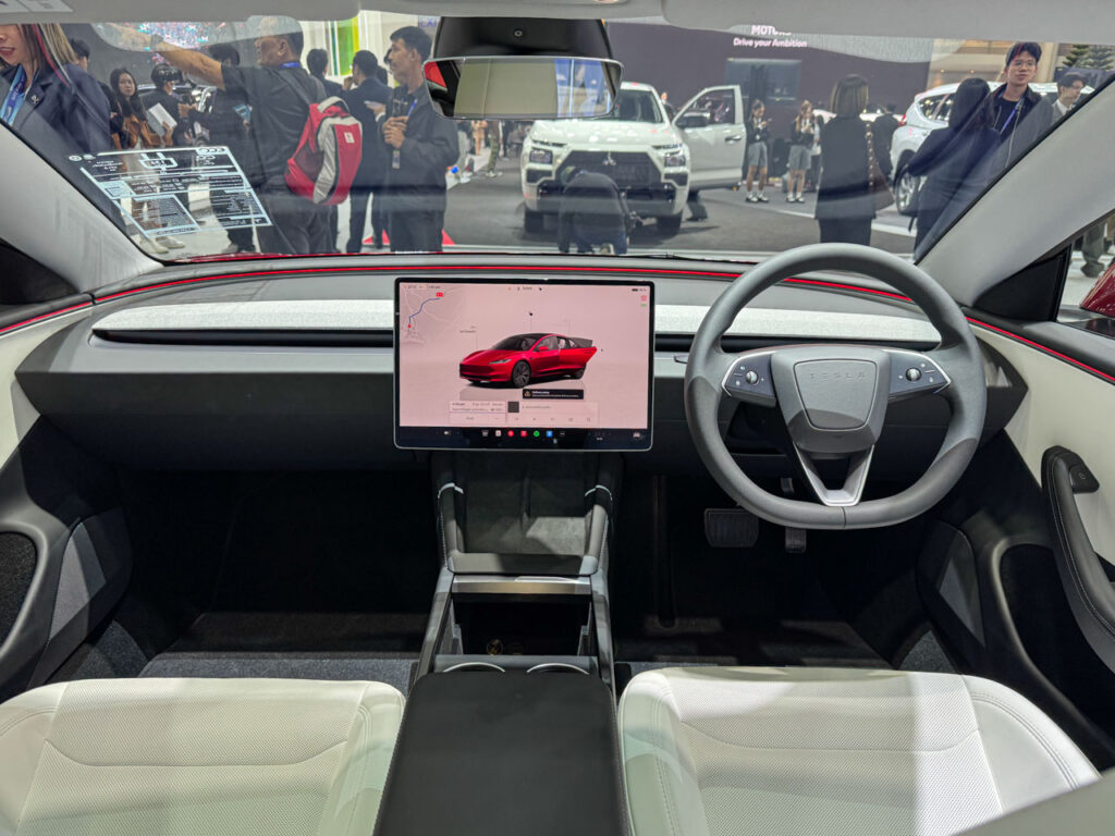 Tesla Model 3 - View 2